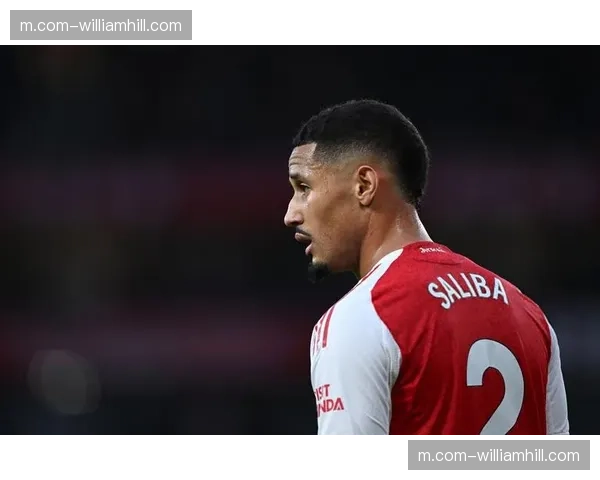 法国后卫于帕梅卡诺需保持状态 拜仁中卫面临萨利巴竞争 法国后卫于帕梅卡诺需保持状态 拜仁中卫面临萨利巴竞争